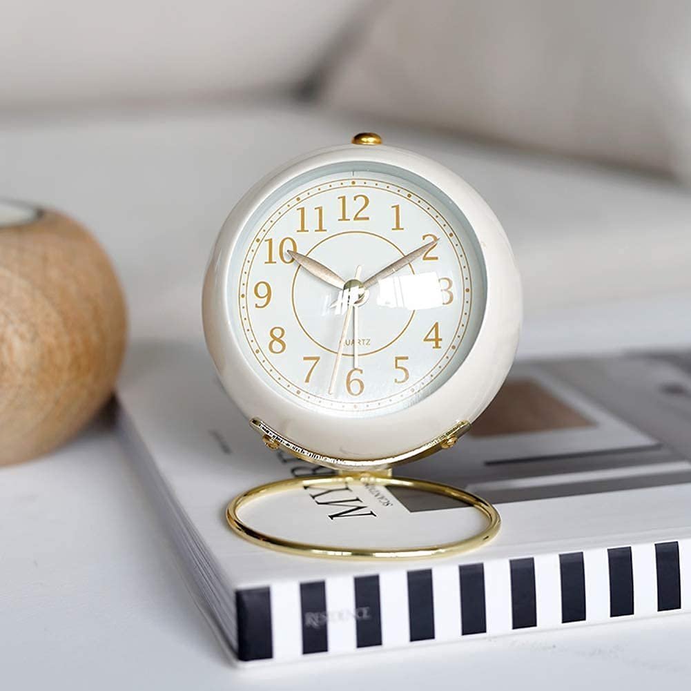Silent Table Analog Alarm Clock No Ticking, Lighted on Demand and Battery Operated, Beep Sounds, Small Desk Clock (Cream)